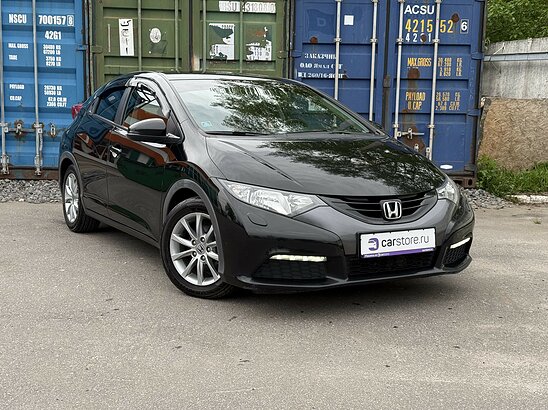 Honda Civic 1.8 MT (142 л.с.) Lifestyle
