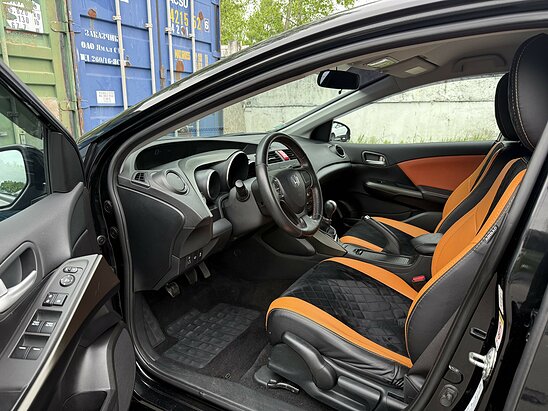 Honda Civic 1.8 MT (142 л.с.) Lifestyle