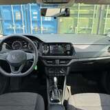 Volkswagen Polo 1.6 MPI AT (110 л.с.) Respect