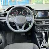 Volkswagen Polo 1.6 MPI AT (110 л.с.) Respect