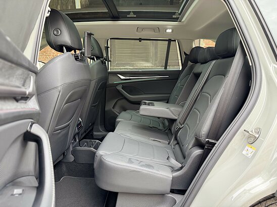 Skoda Kodiaq 2.0 TSI 4WD DSG (204 л.с.)