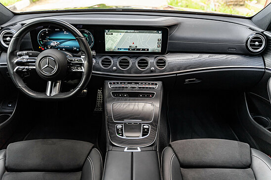 Mercedes-Benz E-класс E 220d 2.0 4MATIC 9G-Tronic (194 л.с.) Premium