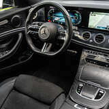 Mercedes-Benz E-класс E 220d 2.0 4MATIC 9G-Tronic (194 л.с.) Premium