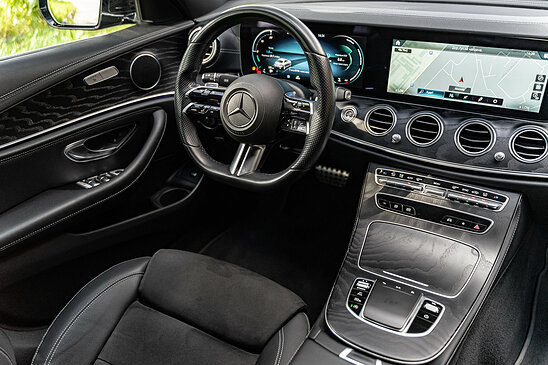 Mercedes-Benz E-класс E 220d 2.0 4MATIC 9G-Tronic (194 л.с.) Premium