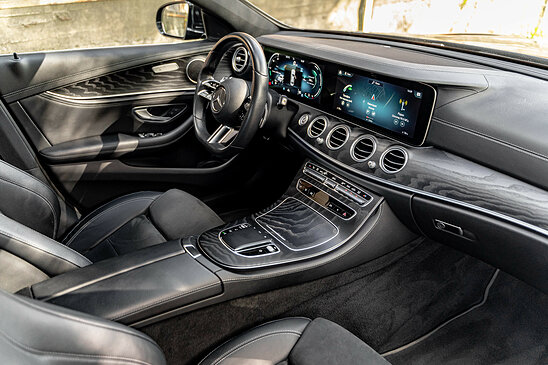 Mercedes-Benz E-класс E 220d 2.0 4MATIC 9G-Tronic (194 л.с.) Premium