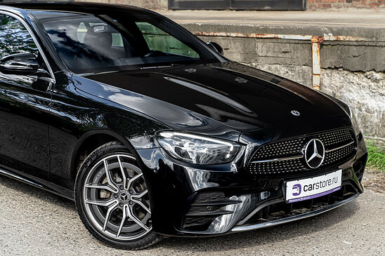 Mercedes-Benz E-класс E 220d 2.0 4MATIC 9G-Tronic (194 л.с.) Premium