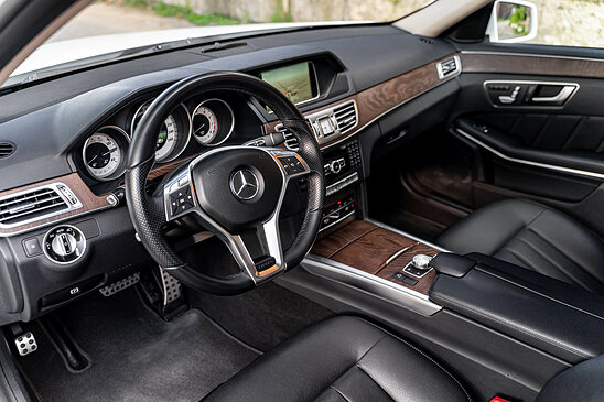 Mercedes-Benz E-класс E 300 3.5 4MATIC 7G-Tronic (249 л.с.) Особая серия