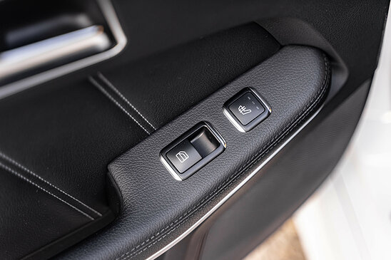 Mercedes-Benz E-класс E 300 3.5 4MATIC 7G-Tronic (249 л.с.) Особая серия