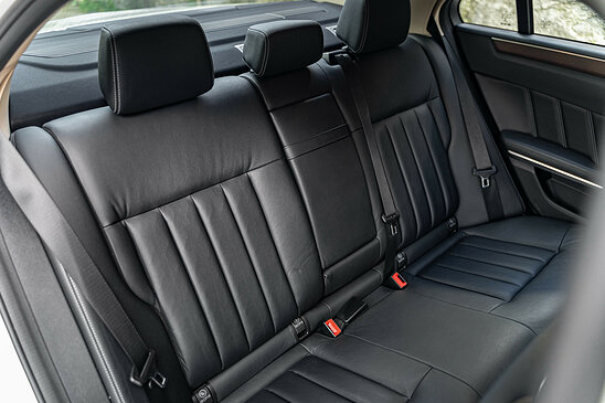 Mercedes-Benz E-класс E 300 3.5 4MATIC 7G-Tronic (249 л.с.) Особая серия