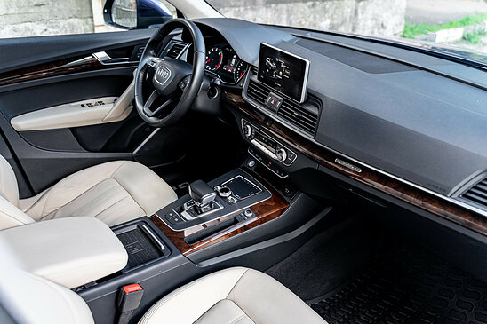 Audi Q5 45 TFSI 2.0 quattro S tronic (249 л.с.) Basis