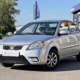 Kia Rio 1.4 AT (97 л.с.) Luxe