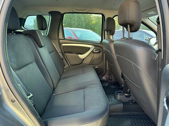 Nissan Terrano 2.0 4WD MT (135 л.с.) Elegance Plus