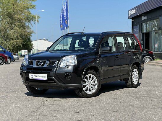 Nissan X-Trail 2.0 4WD CVT (141 л.с.) XE