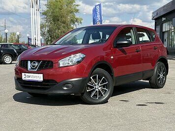 Nissan Qashqai 2.0 4WD CVT (141 л.с.) XE