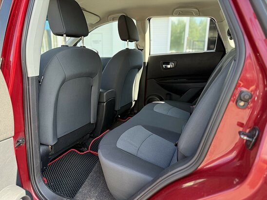 Nissan Qashqai 2.0 4WD CVT (141 л.с.) XE