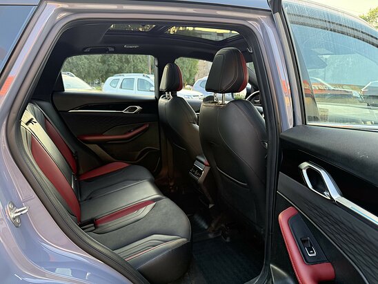 Geely Coolray 1.5 AMT (147 л.с.) Exclusive