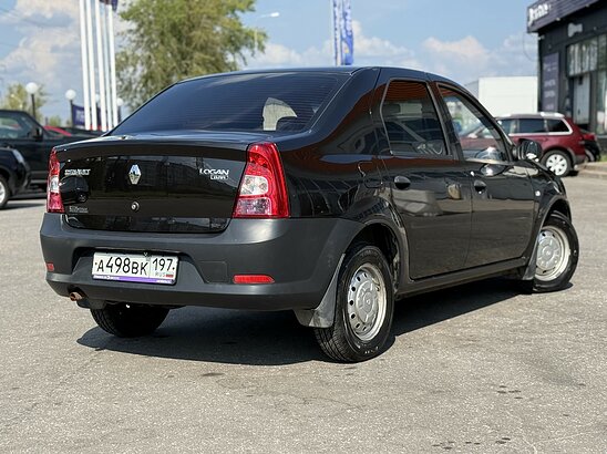 Renault Logan 1.4 MT (75 л.с.) Authentique