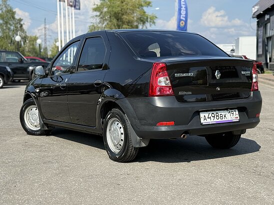 Renault Logan 1.4 MT (75 л.с.) Authentique