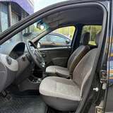 Renault Logan 1.4 MT (75 л.с.) Authentique