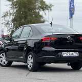 Volkswagen Polo 1.6 MPI AT (110 л.с.) Respect