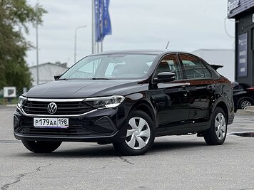 Volkswagen Polo 1.6 MPI AT (110 л.с.) Respect