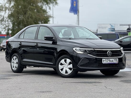 Volkswagen Polo 1.6 MPI AT (110 л.с.) Respect