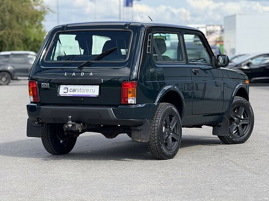 ВАЗ (LADA) Niva Legend 1.7 MT (83 л.с.) [BLACK]