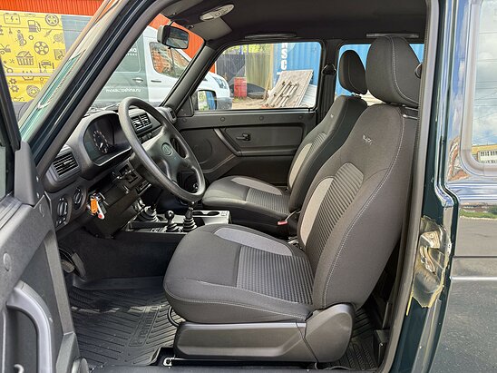 ВАЗ (LADA) Niva Legend 1.7 MT (83 л.с.) [BLACK]