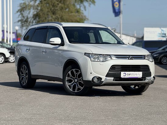 Mitsubishi Outlander 2.4 4WD CVT (167 л.с.) Ultimate