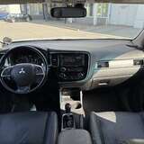 Mitsubishi Outlander 2.4 4WD CVT (167 л.с.) Ultimate
