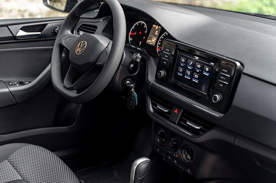 Volkswagen Polo 1.6 MPI AT (110 л.с.) Respect