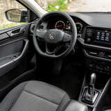 Volkswagen Polo 1.6 MPI AT (110 л.с.) Respect