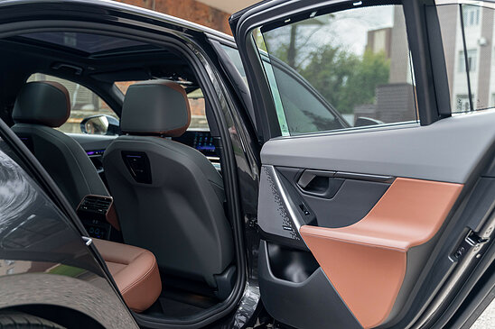 BMW 5 серия 530i 2.0 xDrive Steptronic (258 л.с.)