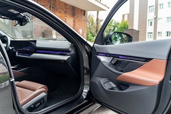 BMW 5 серия 530i 2.0 xDrive Steptronic (258 л.с.)