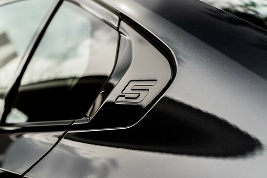 BMW 5 серия 530i 2.0 xDrive Steptronic (258 л.с.)