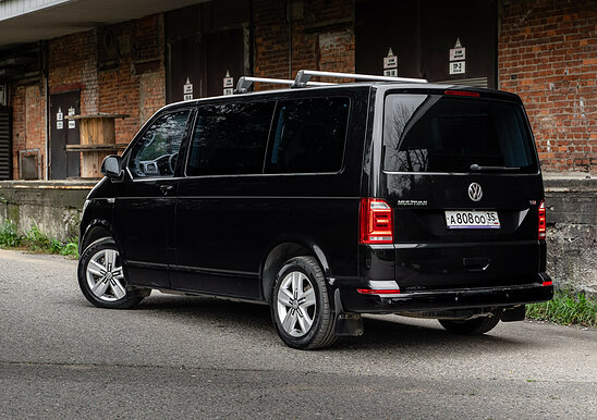 Volkswagen Multivan 2.0 TDI DSG (180 л.с.) Comfortline