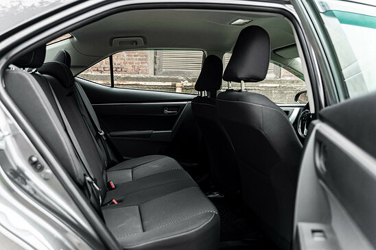 Toyota Corolla 1.6 CVT (122 л.с.) Style Plus