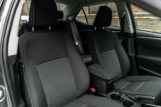 Toyota Corolla 1.6 CVT (122 л.с.) Style Plus