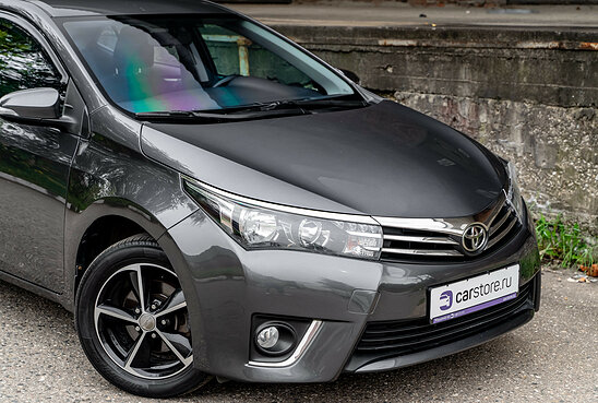 Toyota Corolla 1.6 CVT (122 л.с.) Style Plus