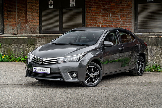 Toyota Corolla 1.6 CVT (122 л.с.) Style Plus