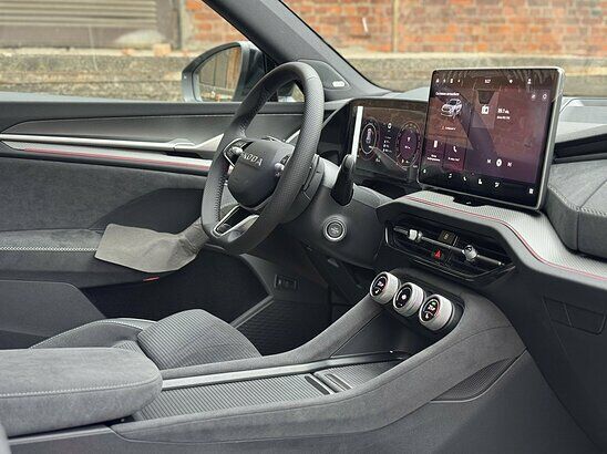 Skoda Kodiaq 2.0 TSI 4WD DSG (204 л.с.)