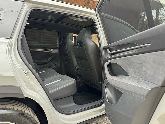 Skoda Kodiaq 2.0 TSI 4WD DSG (204 л.с.)
