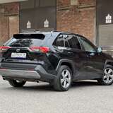 Toyota RAV4 2.5 4WD AT (199 л.с.) Комфорт