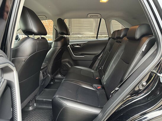 Toyota RAV4 2.5 4WD AT (199 л.с.) Комфорт