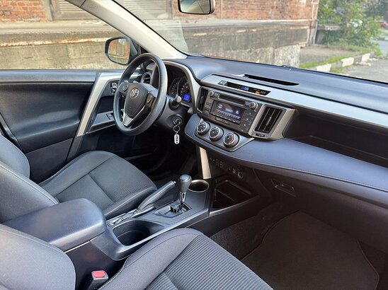 Toyota RAV4 2.0 4WD CVT (146 л.с.) Standard