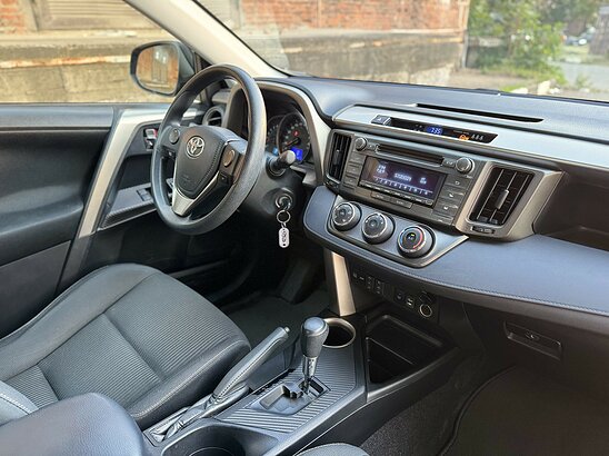 Toyota RAV4 2.0 4WD CVT (146 л.с.) Standard