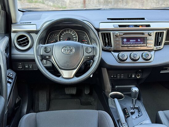 Toyota RAV4 2.0 4WD CVT (146 л.с.) Standard