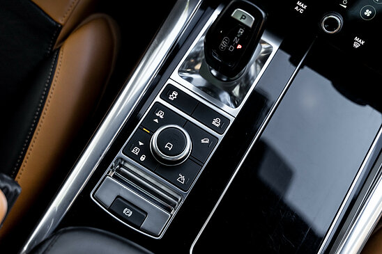 Land Rover Range Rover Sport 5.0 S/C AT (525 л.с.) AUTOBIOGRAPHY DYNAMIC