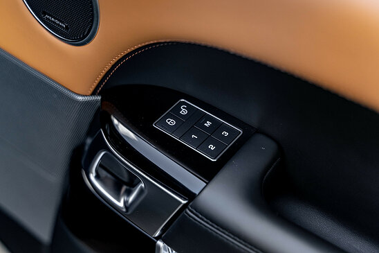 Land Rover Range Rover Sport 5.0 S/C AT (525 л.с.) AUTOBIOGRAPHY DYNAMIC