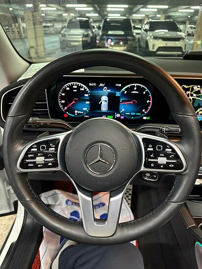 Mercedes-Benz GLE-класс GLE 300d 2.0 4MATIC 9G-Tronic (245 л.с.) Premium